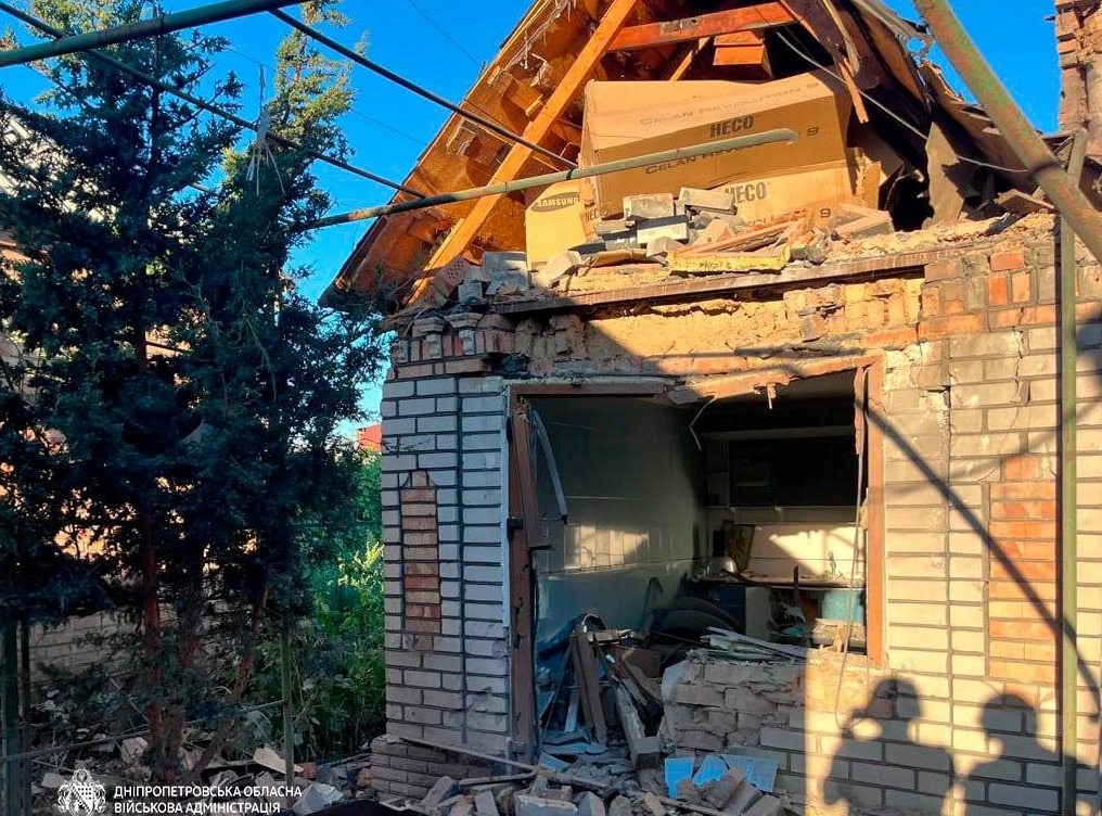 Двоє людей загинули. Ще дев’ятеро дістали поранень: майже 50 разів ворог атакував 4 райони Дніпропетровщини - 08.09.2026