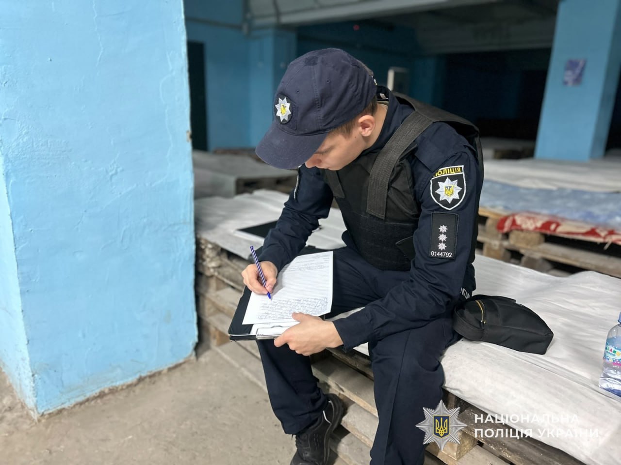 Поліція показала наслідки атак на Дніпропетровщину: одна людина загинула, ще девʼятеро постраждали - 06.10.2026