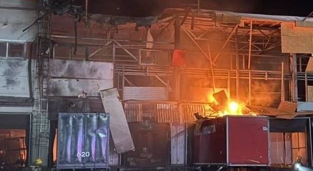 росіяни двічі атакували склади логістичної компанії у Дніпровському районі - 09.10.2026