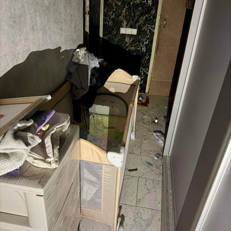 «Сумно бачити, на що російські покидьки перетворили домашній затишок звичайних людей», — Філатов про наслідки нічної атаки на Дніпро - 11.10.2026