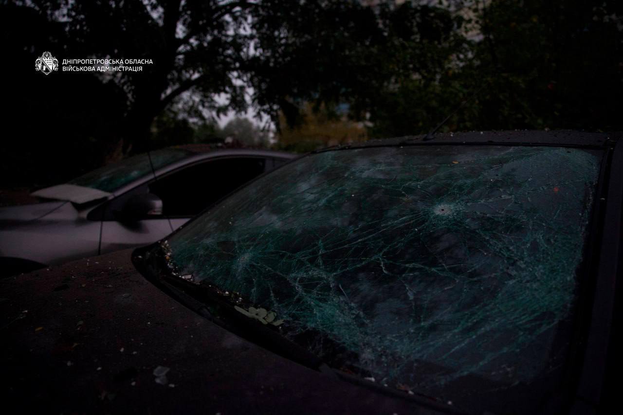 росіяни понад 20 разів атакували Дніпропетровщину: поранені шестеро людей, серед них — діти - 11.10.2026