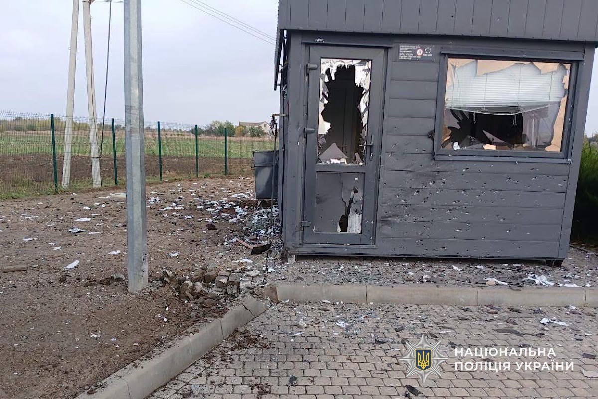 Поліція показала наслідки російських атак на Дніпропетровщину: загинула дитина, є поранені - 11.10.2026