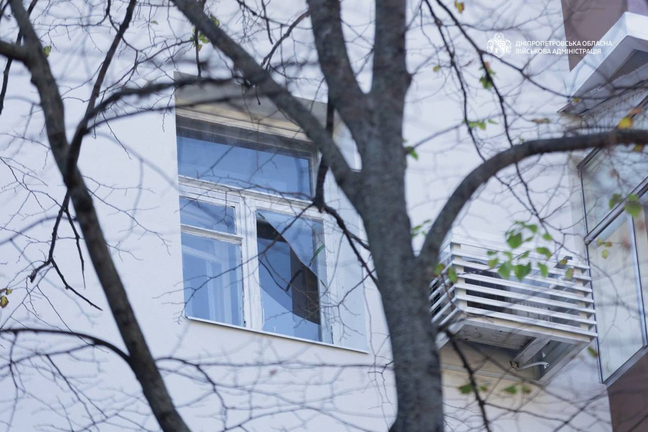 росіяни понад 40 разів атакували Дніпропетровщину: одна людина загинула, шестеро поранені - 12.10.2026