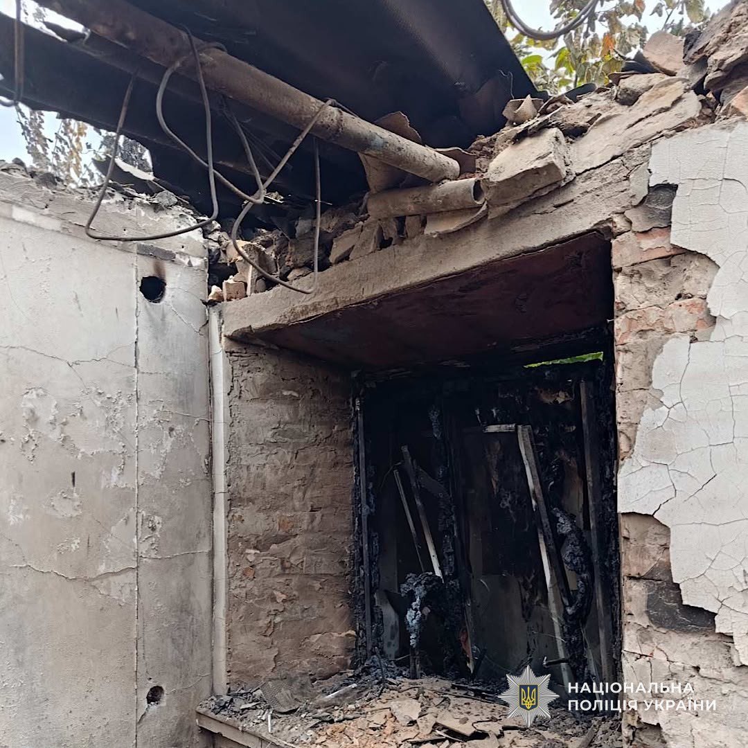 Двоє загиблих і шестеро поранених: поліція показала наслідки російських атак на Дніпропетровщині - 17.10.2026