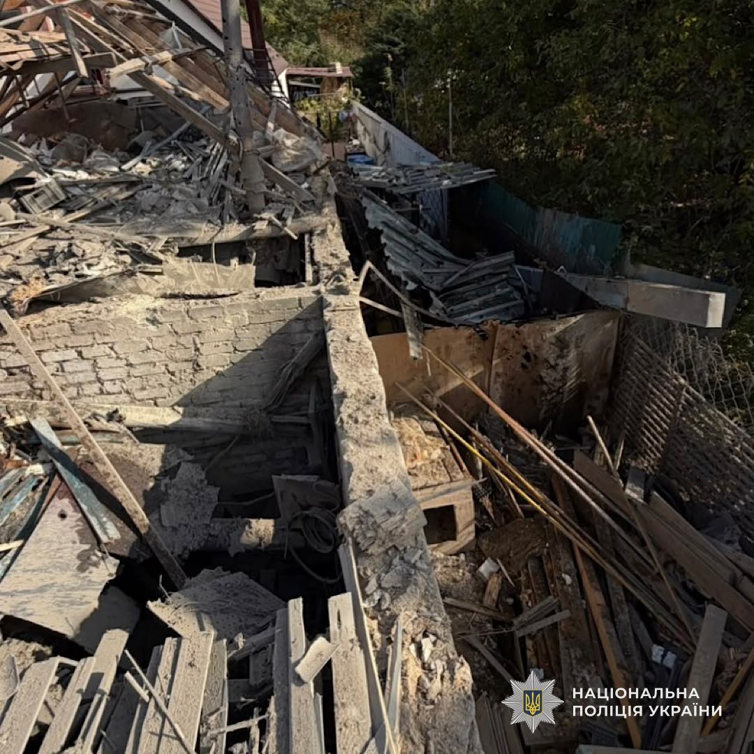На Дніпропетровщині через атаки росіян загинула людина є поранені