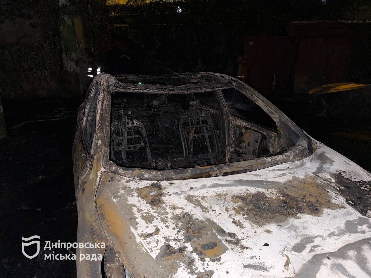 У Дніпрі внаслідок атаки «Шахеда» 2 жовтня пошкоджено житловий будинок в Шевченківському районі: куди звертатися постраждалим - 02.10.2026