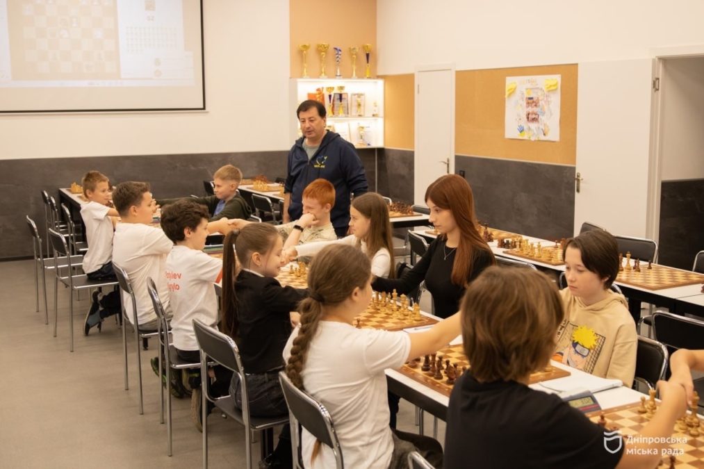У Дніпрі продовжують розвивати дитячо-юнацький спорт У Дніпрі продовжують розвивати дитячо-юнацький спорт