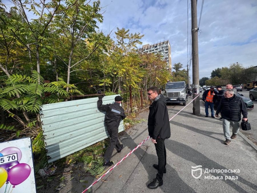 «Оперативно реагуємо на незаконно встановлені споруди. Міський простір має бути безпечним та впорядкованим», — начальник інспекції з питань благоустрою про черговий демонтаж незаконної конструкції у Дніпрі - 20.10.2026