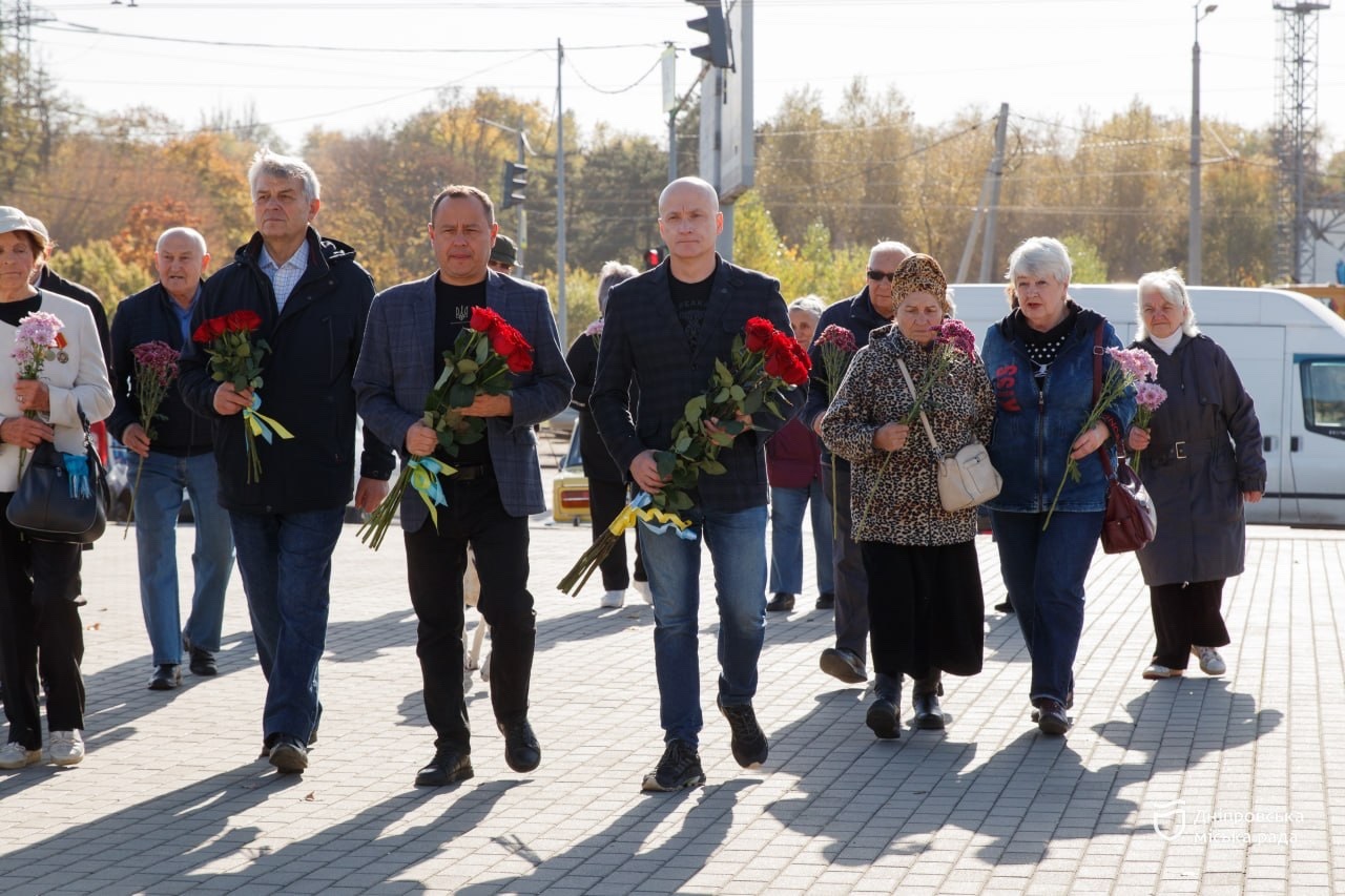 83 роки з дня визволення міста від фашистських загарбників: у Дніпрі вшанували пам’ять полеглих героїв - 25.10.2026