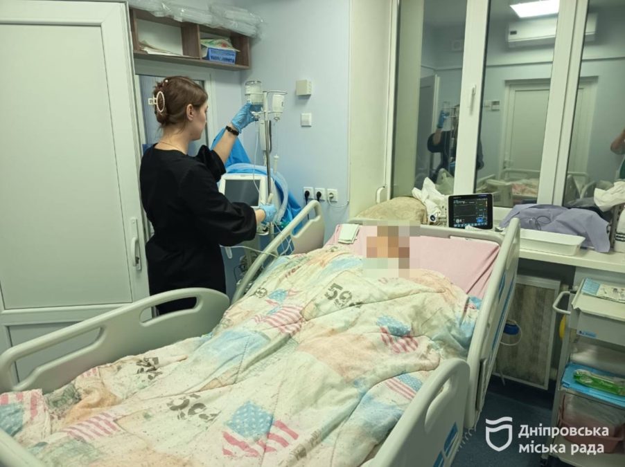 Численні осколкові поранення, велика крововтрата та шоковий стан: у міських лікарнях Дніпра розповіли про стан постраждалих після атаки рф 29 жовтня - 29.10.2026