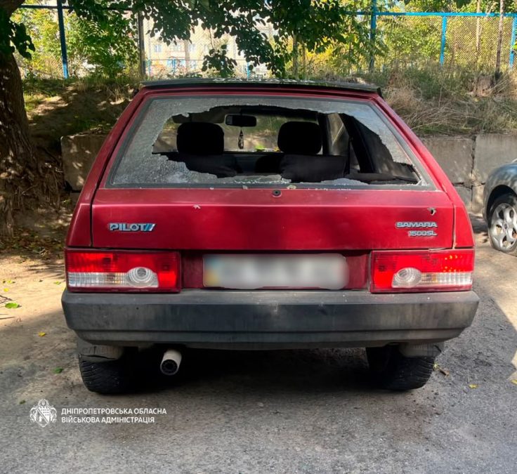 Одна людина загинула, ще одна дістала поранень: майже 50 разів ворог атакував 3 райони Дніпропетровщини - 05.10.2026