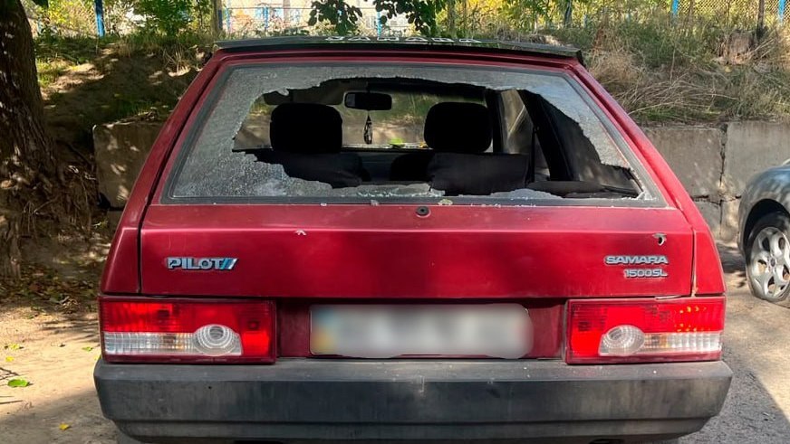Одна людина загинула, ще одна дістала поранень: майже 50 разів ворог атакував 3 райони Дніпропетровщини - 05.10.2026