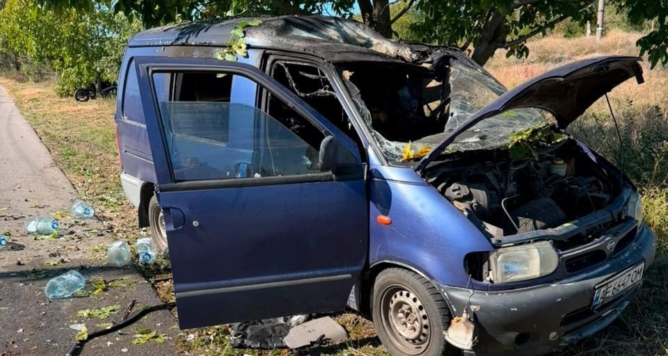 11 людей дістали поранень: понад 50 разів ворог атакував три райони Дніпропетровщини - 06.10.2026