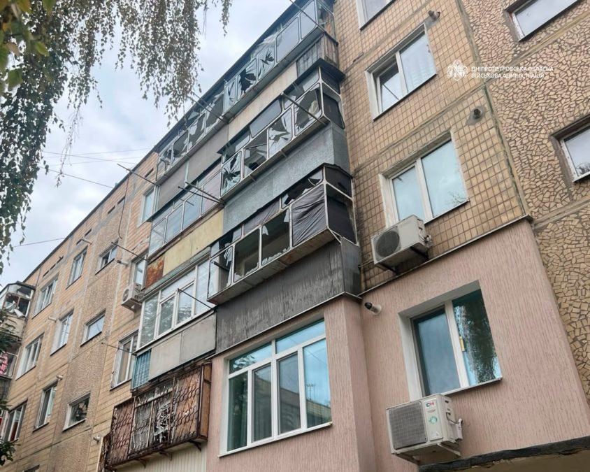 Двоє людей загинули, ще двоє дістали поранень: понад 40 разів ворог атакував чотири райони Дніпропетровщини - 08.10.2026