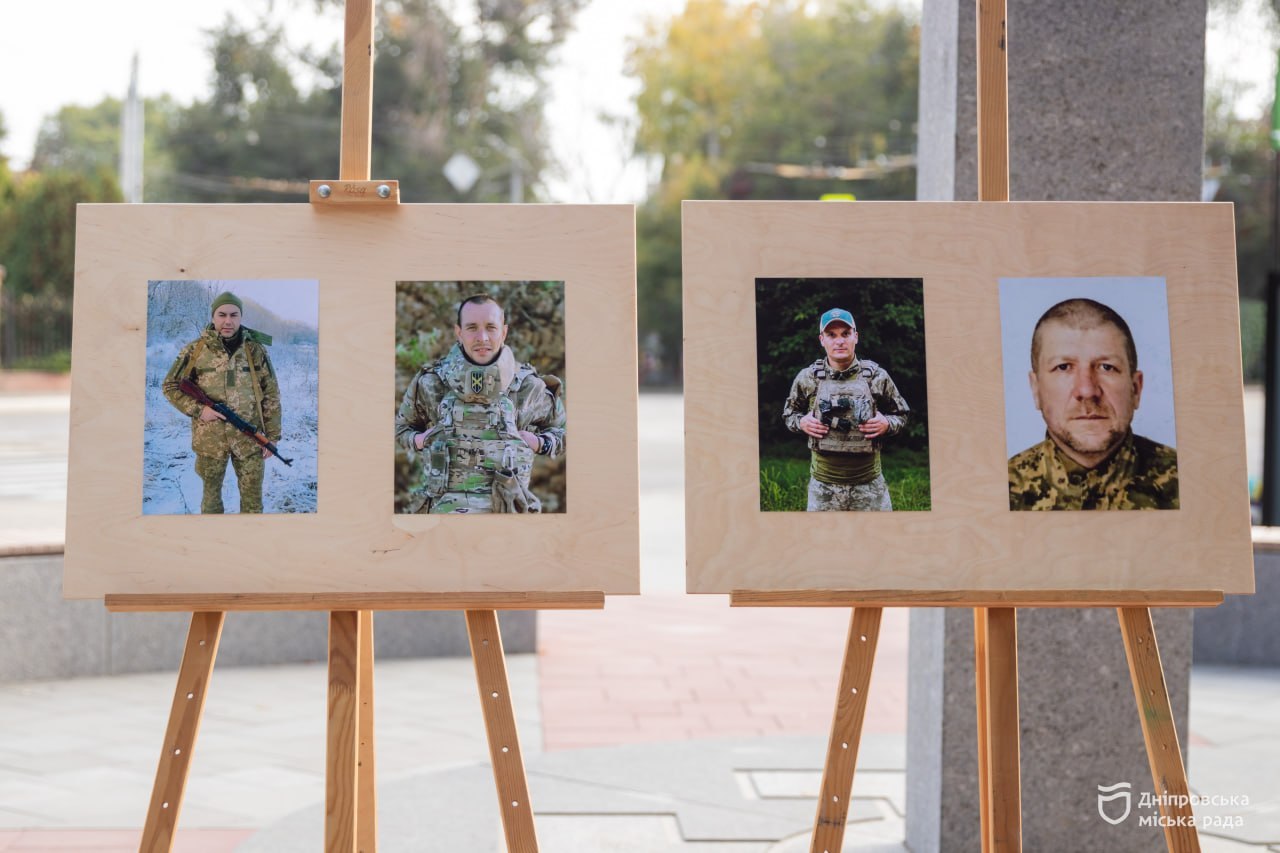 «Пам'ять про наших героїв має бути багатогранною», - заступник мера Дніпра на вечорі пам’яті полеглих захисників і захисниць України у Чечелівському районі - 08.10.2026