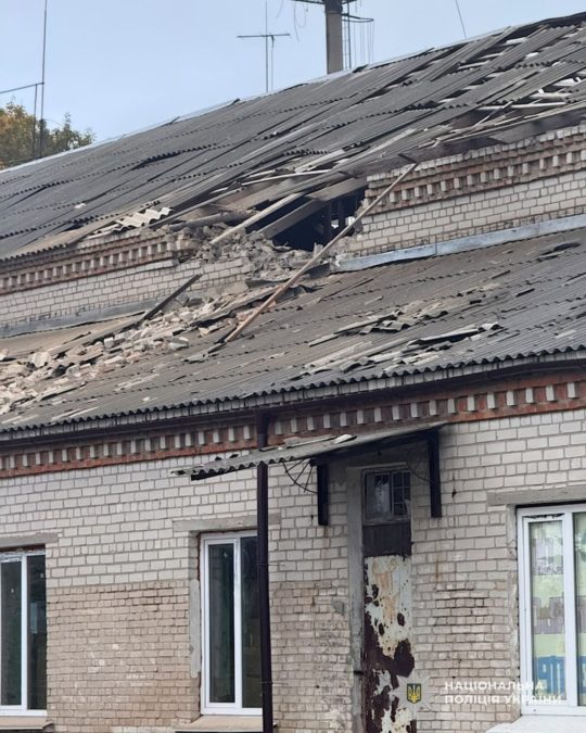 Шестеро людей постраждали внаслідок російських атак на Дніпропетровщині: поліція документує воєнні злочини - 18.10.2026 Шестеро людей постраждали внаслідок російських атак на Дніпропетровщині: поліція документує воєнні злочини - 18.10.2026