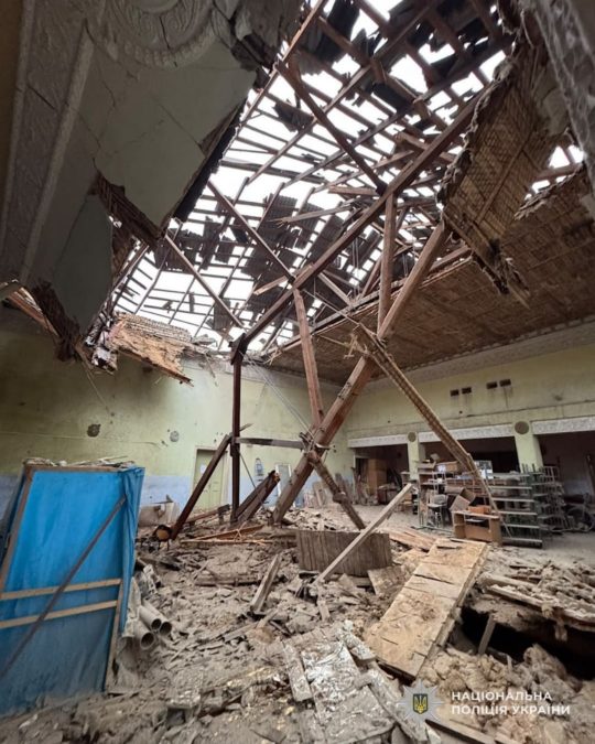 Шестеро людей постраждали внаслідок російських атак на Дніпропетровщині: поліція документує воєнні злочини - 18.10.2026 Шестеро людей постраждали внаслідок російських атак на Дніпропетровщині: поліція документує воєнні злочини - 18.10.2026