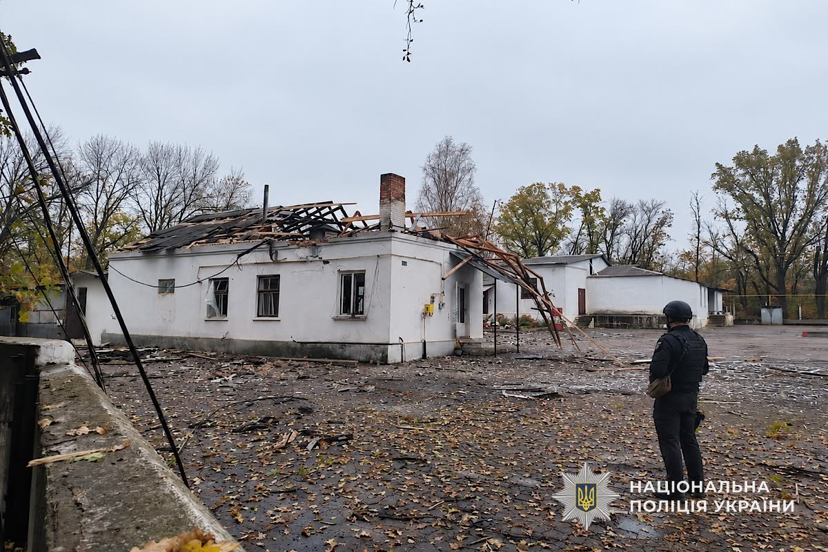 Наслідки обстрілів Дніпропетровщини 30 та 31.10.2026 - фото