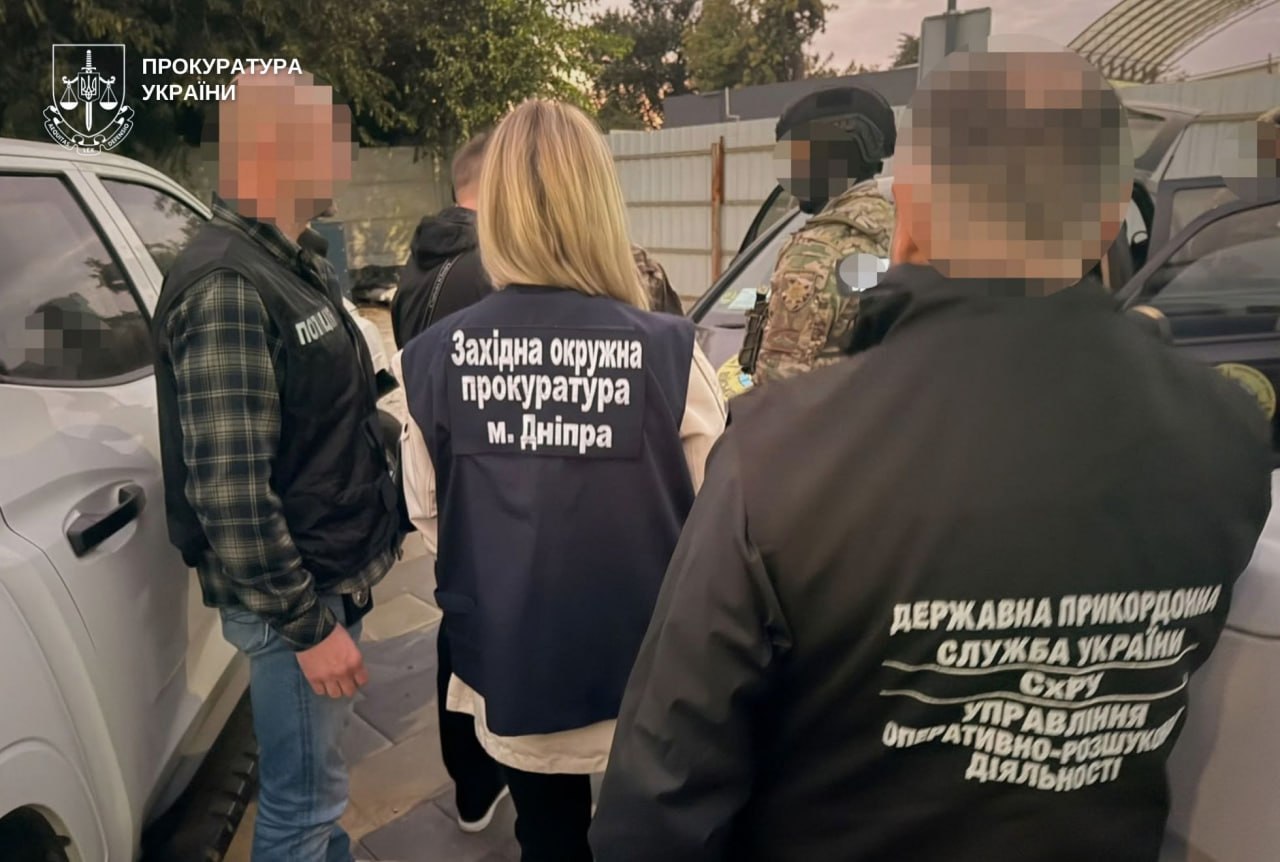 За $11 5 тисяч обіцяли переправити чоловіка до Румунії