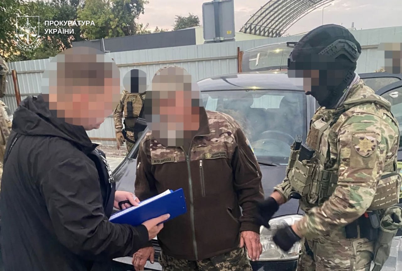 За $11 5 тисяч обіцяли переправити чоловіка до Румунії