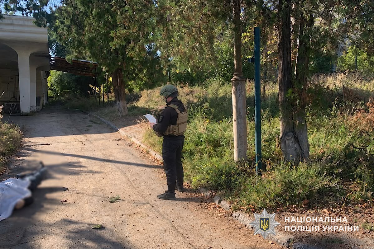Загиблий і четверо постраждалих поліція показала наслідки атак на Дніпропетровщині